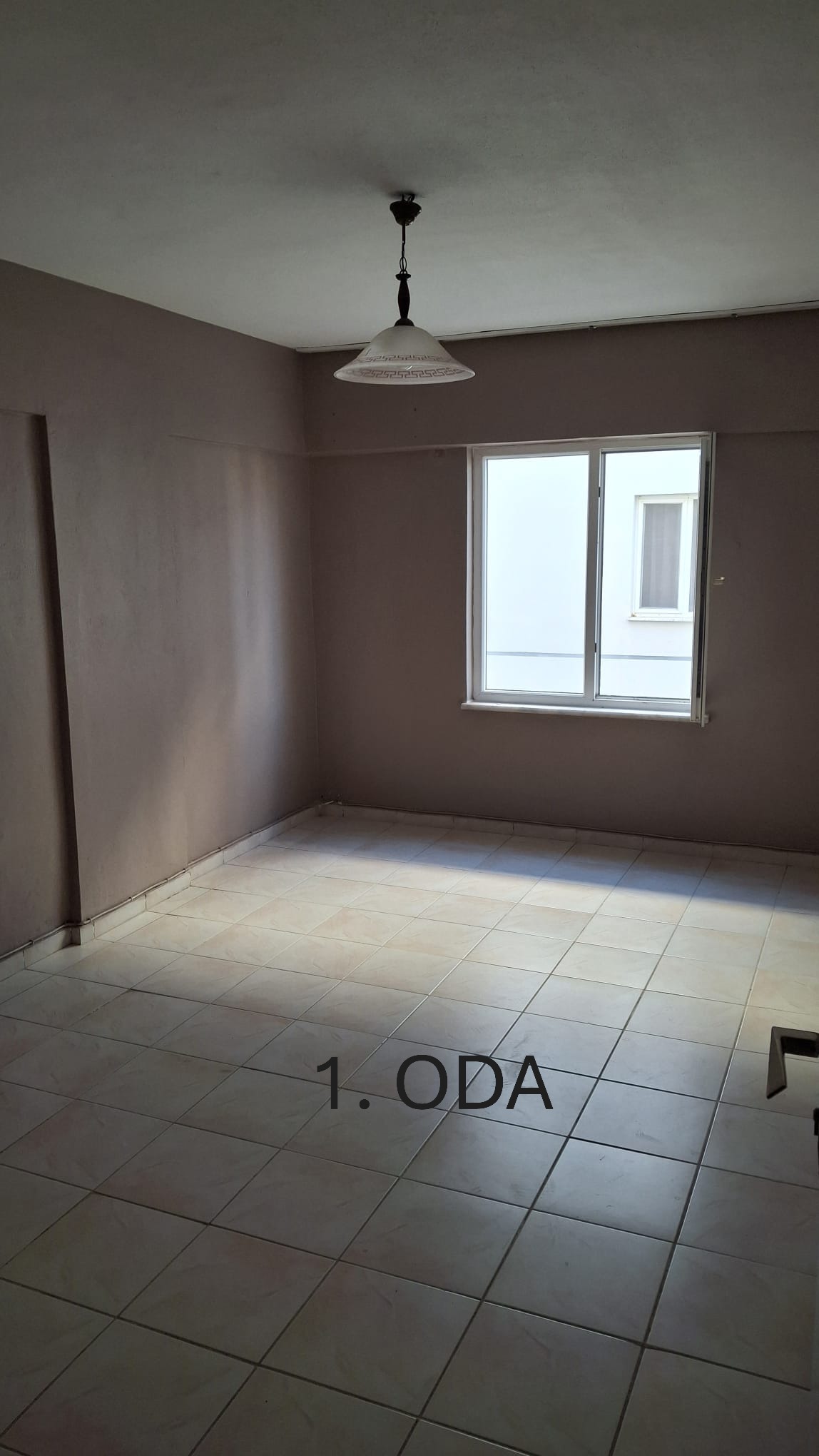 Ayvalık Sarımsaklı' da 3+1 Kiralık Daire