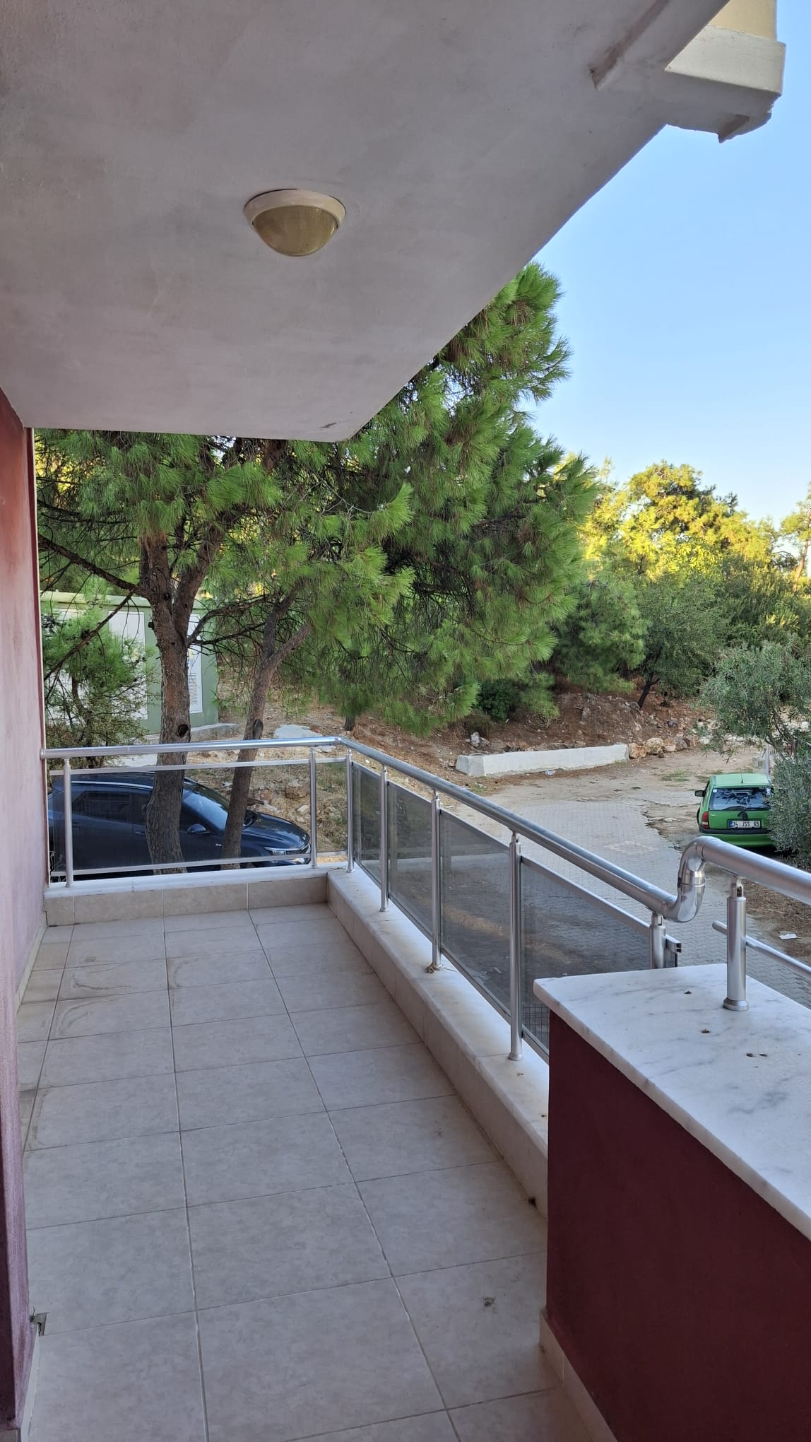 Sarımsaklıda Denize ve Merkeze Yürüme Mesafesinde 1+1 Daire