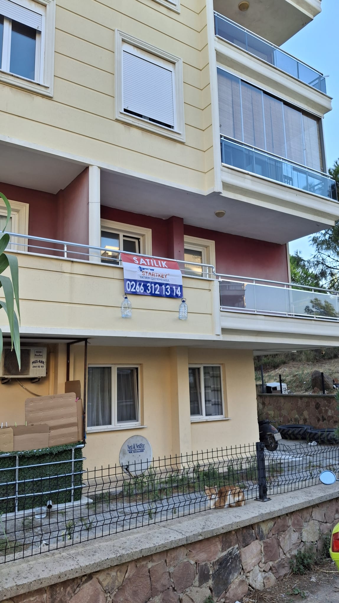 Sarımsaklıda Denize ve Merkeze Yürüme Mesafesinde 1+1 Daire