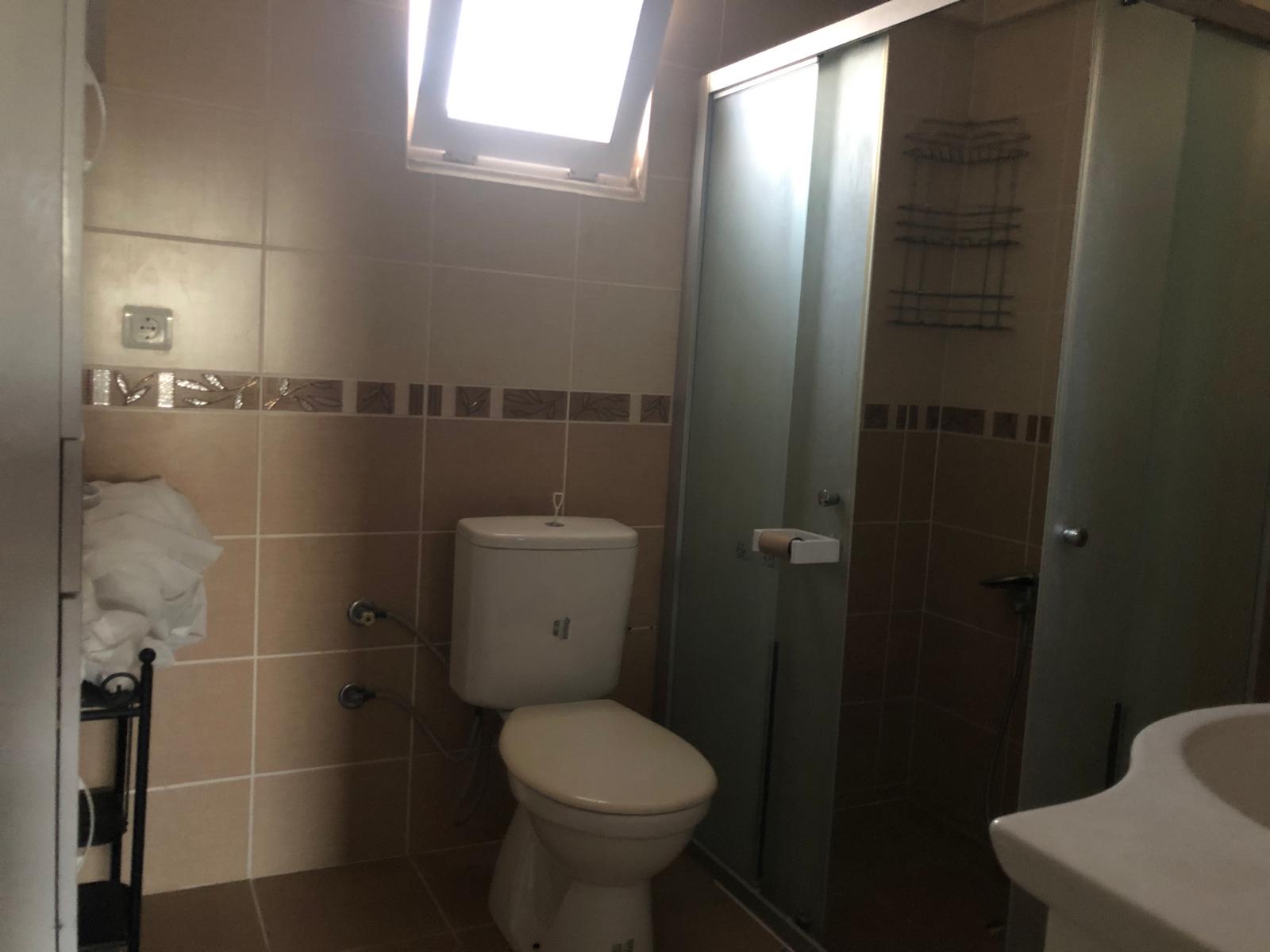 Havuzlu Sitede Sarımsaklı Altınova Arası 3+1  Kiralık Villa