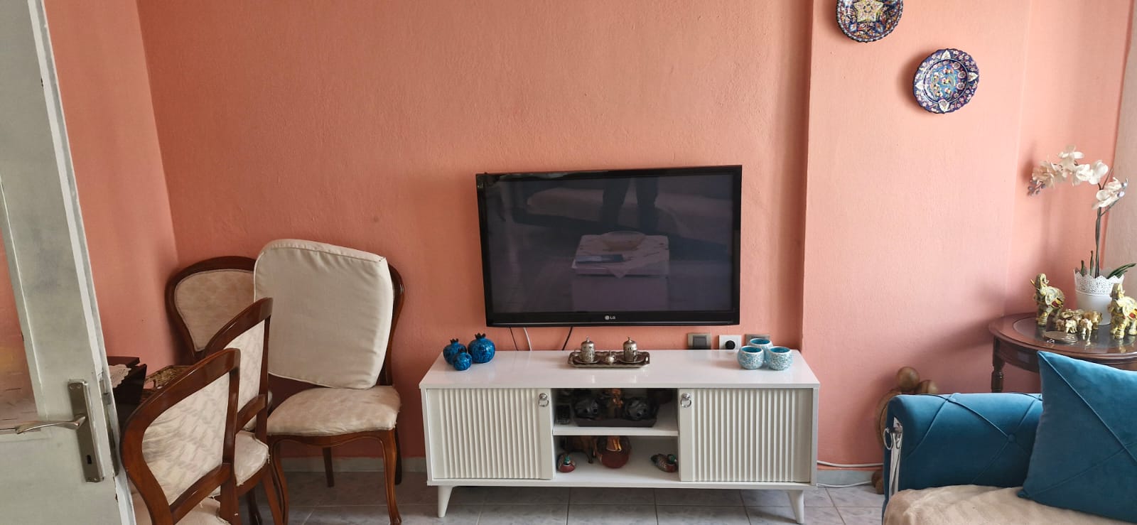 Kiralık Eşyalı Ara Kat Geniş 2+1 Daire