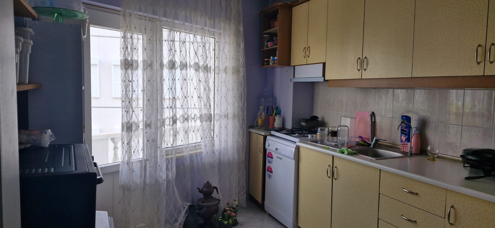 Kiralık Eşyalı Ara Kat Geniş 2+1 Daire