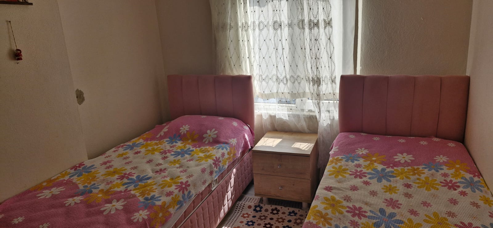 Kiralık Eşyalı Ara Kat Geniş 2+1 Daire