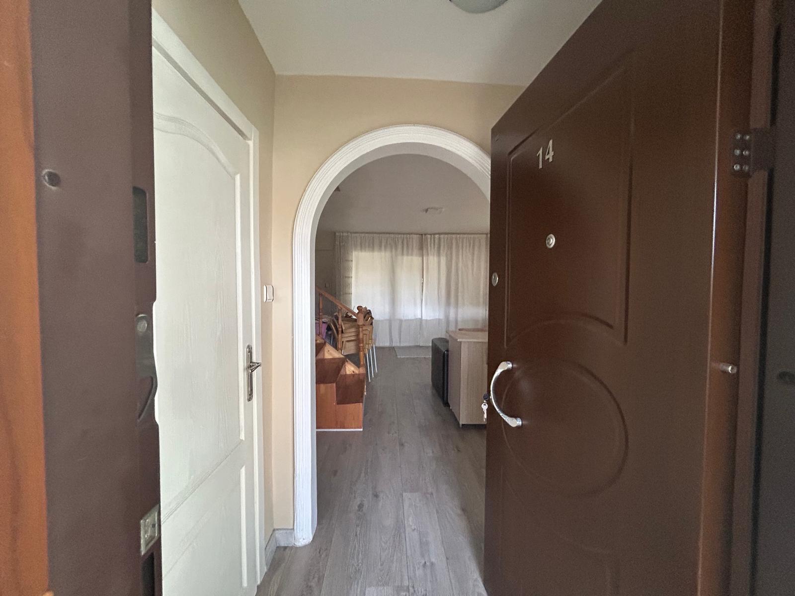 Ayvalık Altınova Akasya Sitesinde Masrafsız Satılık Villa