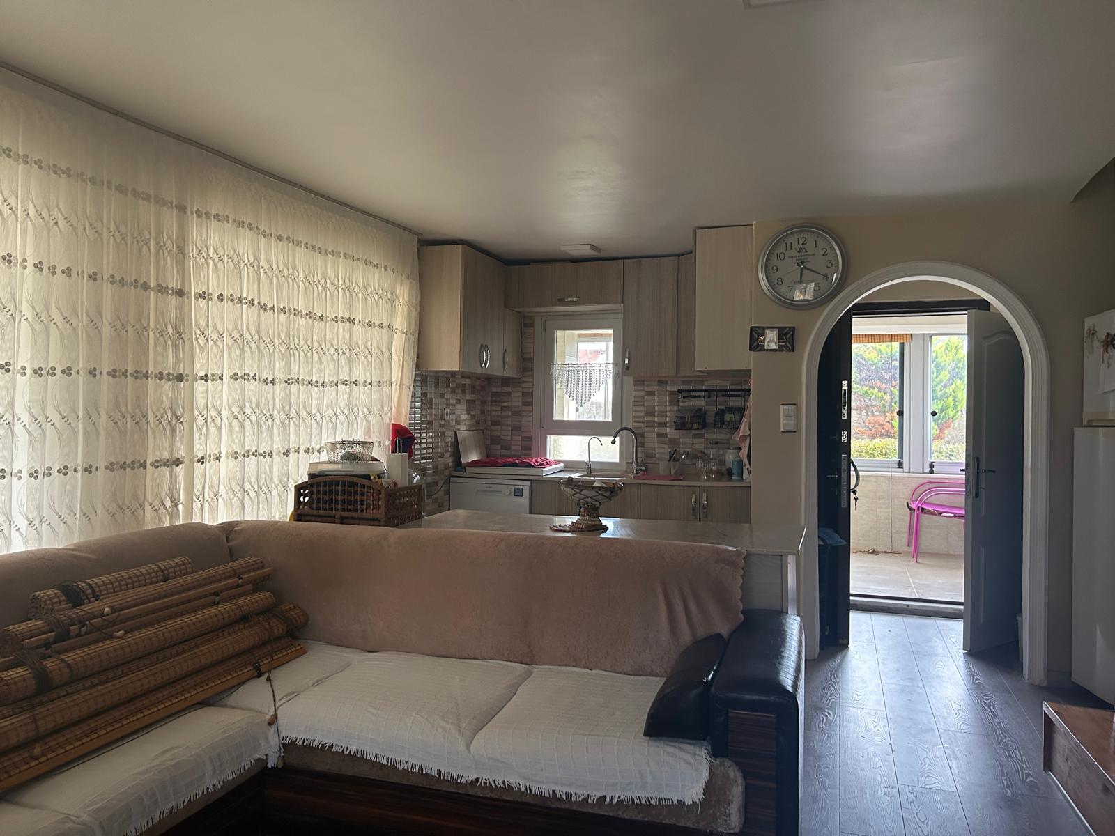 Ayvalık Altınova Akasya Sitesinde Masrafsız Satılık Villa