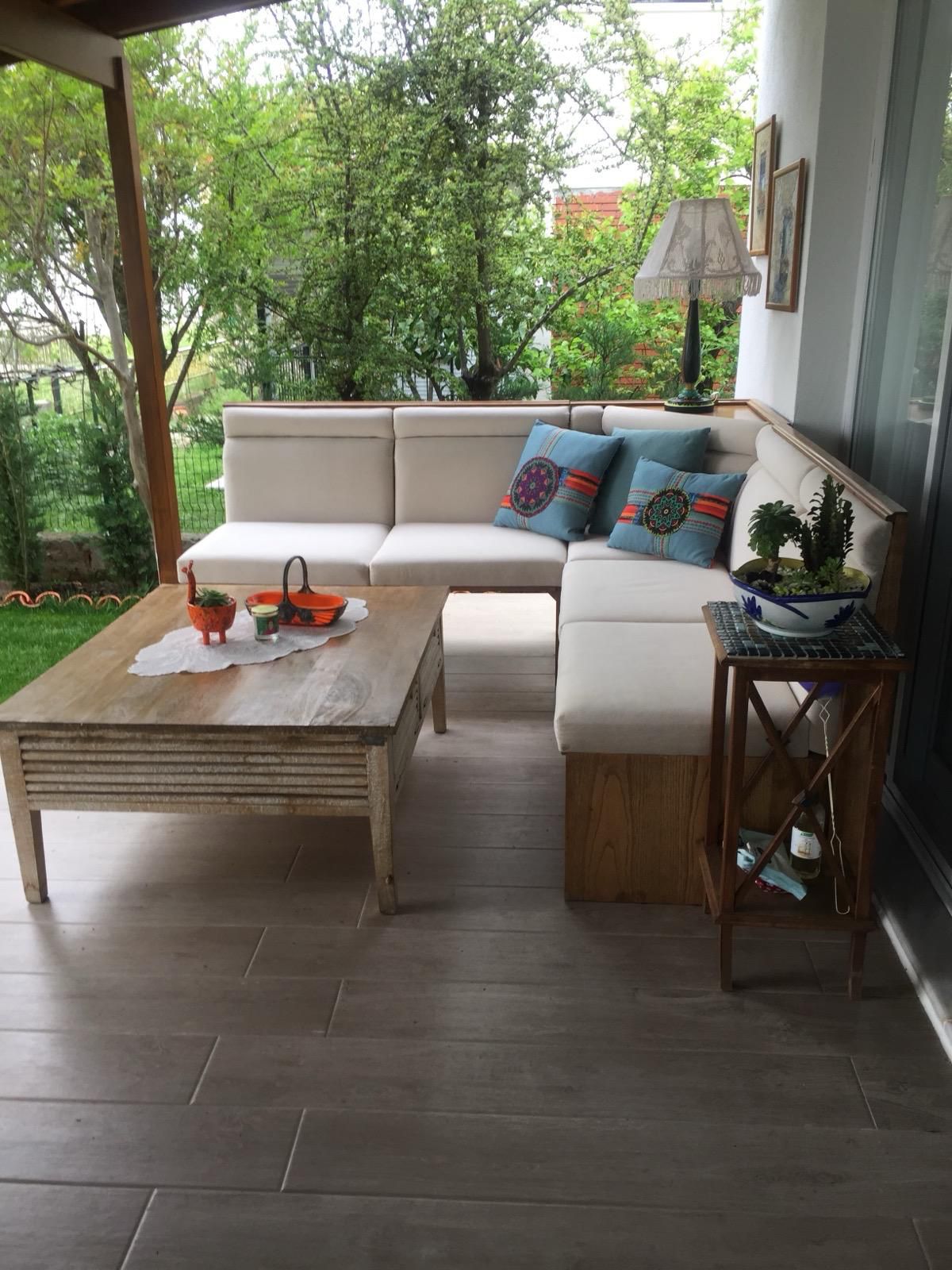 Ayvalık Altınova Marti Sitesinde Deniz manzarali Eşyalı Dubleks Villa