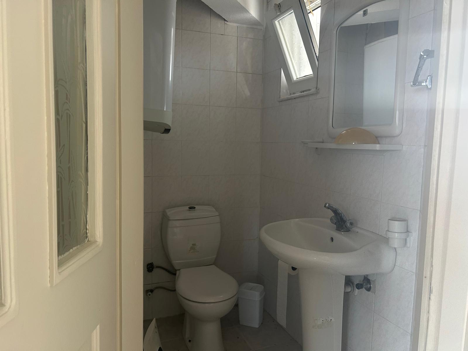 Ayvalık Ali Çetinkaya' da Deniz Manzaralı Kiralık 2+1 Daire