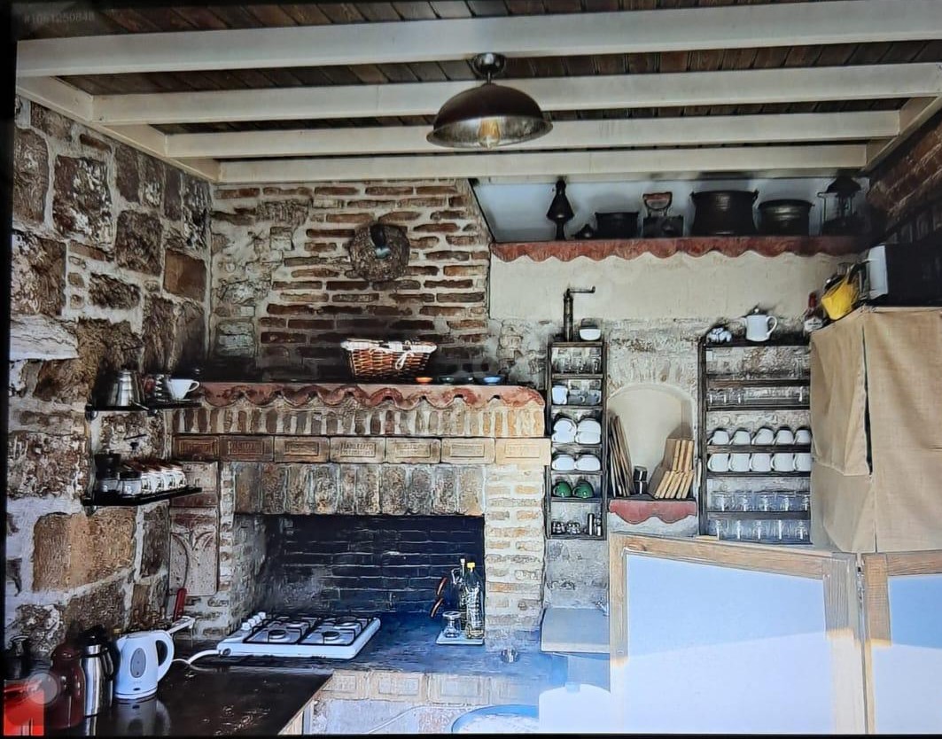 Ayvalık/Küçükköy , aslına uygun Rum evi / Butik Otel