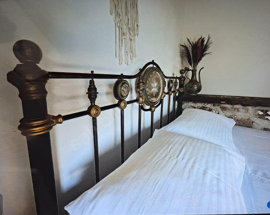 Ayvalık/Küçükköy , aslına uygun Rum evi / Butik Otel