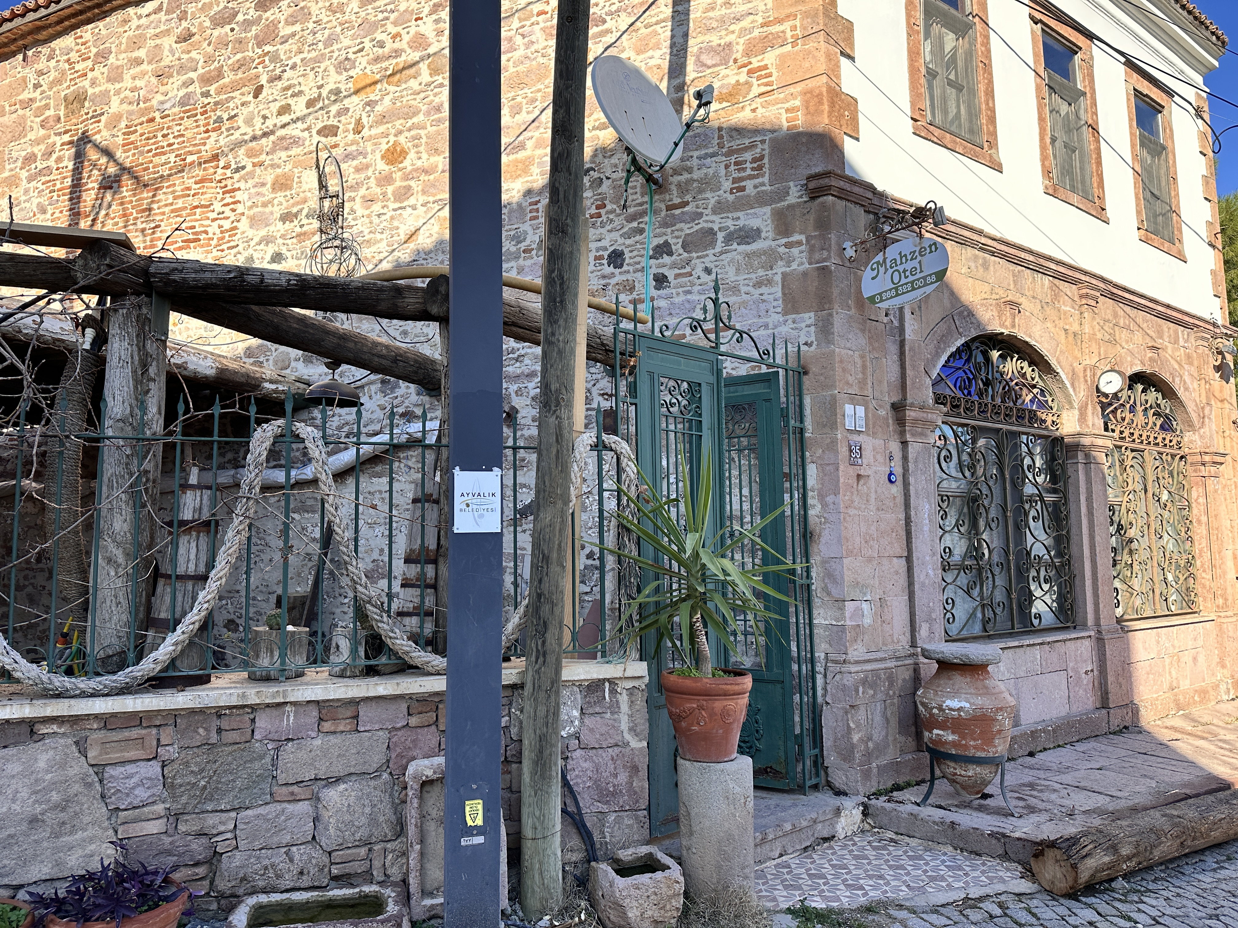 Ayvalık/Küçükköy , aslına uygun Rum evi / Butik Otel