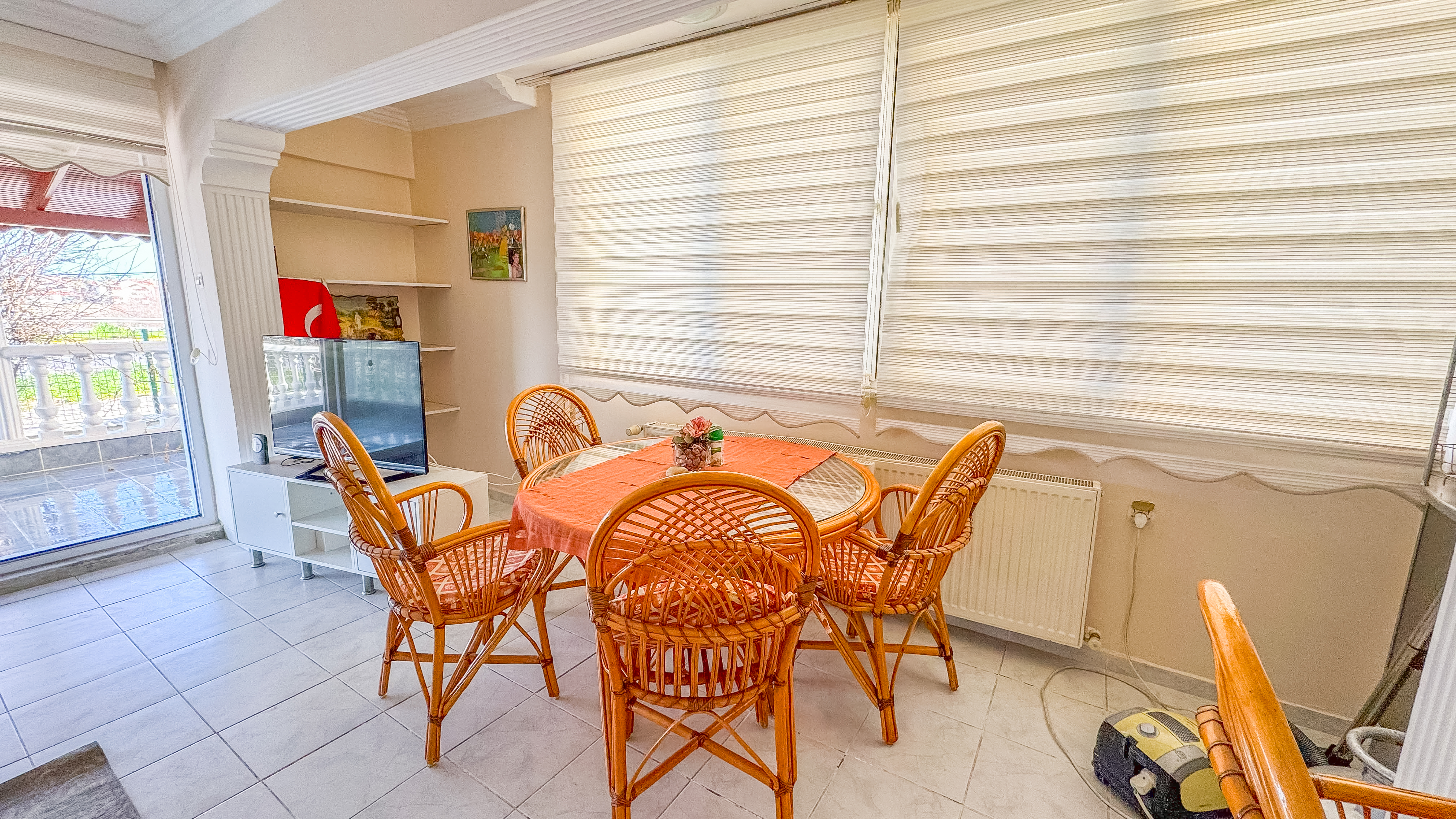 Ayvalık Bilentur da Konforlu Ve Deniz Manzaralı Müstakil Villa