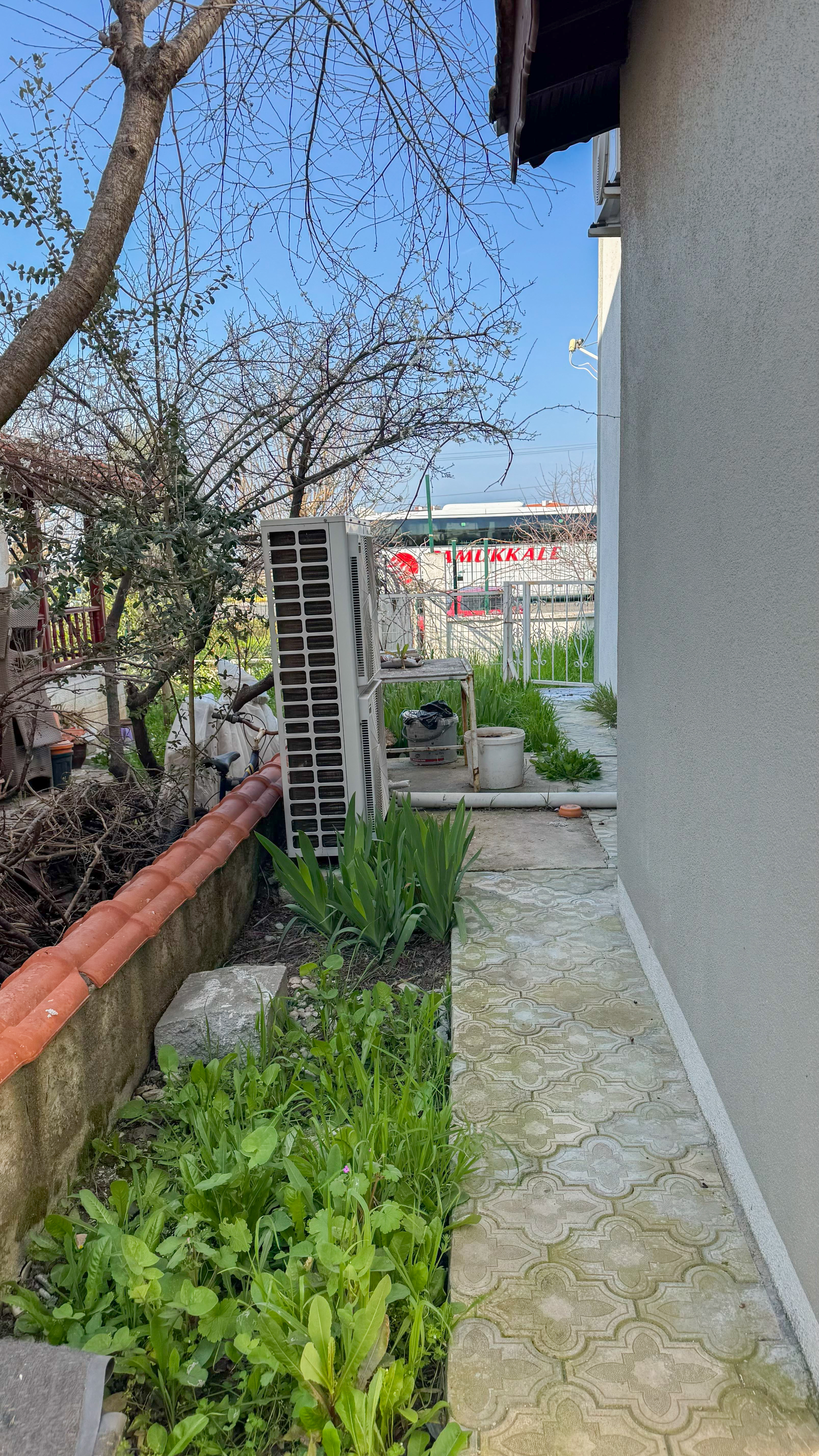 Ayvalık Bilentur da Konforlu Ve Deniz Manzaralı Müstakil Villa