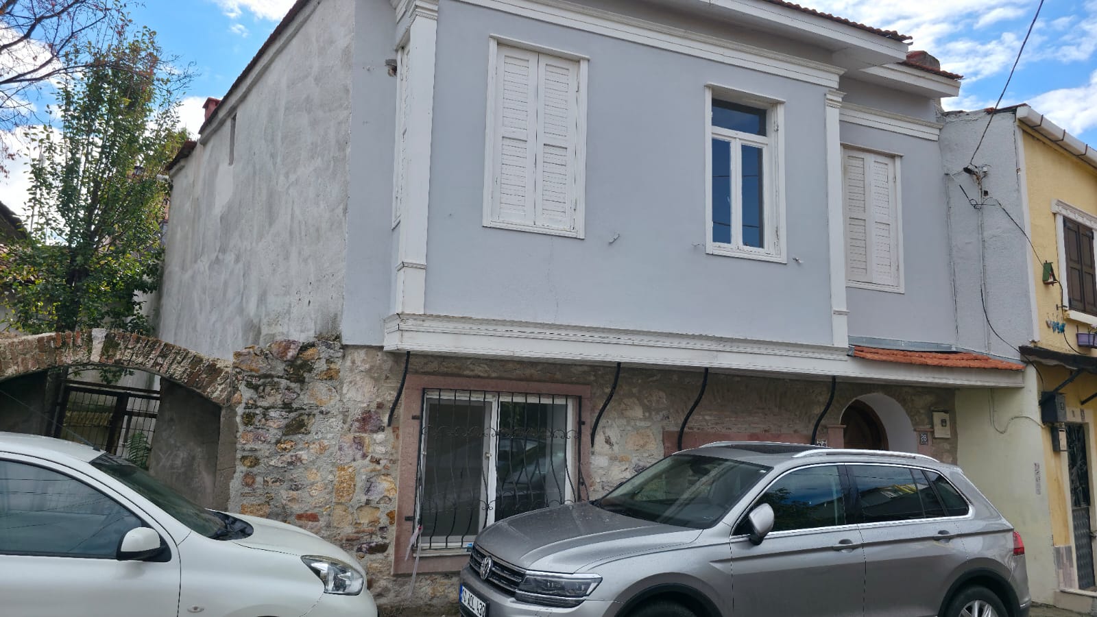 Ayvalık Hamdibey' de Kiralık 4+1 Müstakil Rum Evi