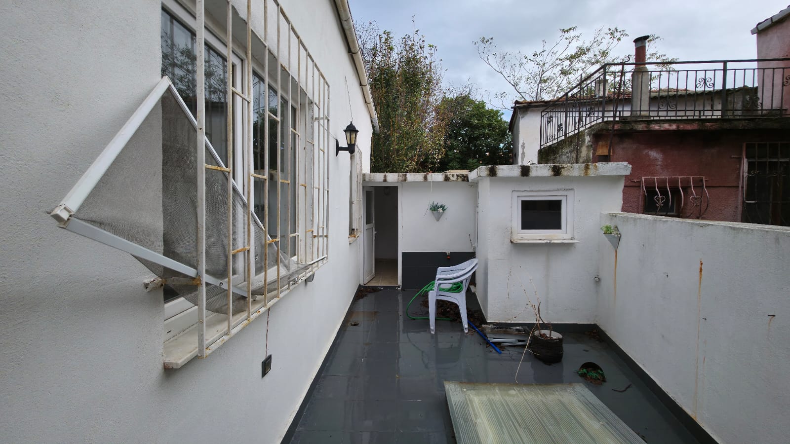 Ayvalık Hamdibey' de Kiralık 4+1 Müstakil Rum Evi