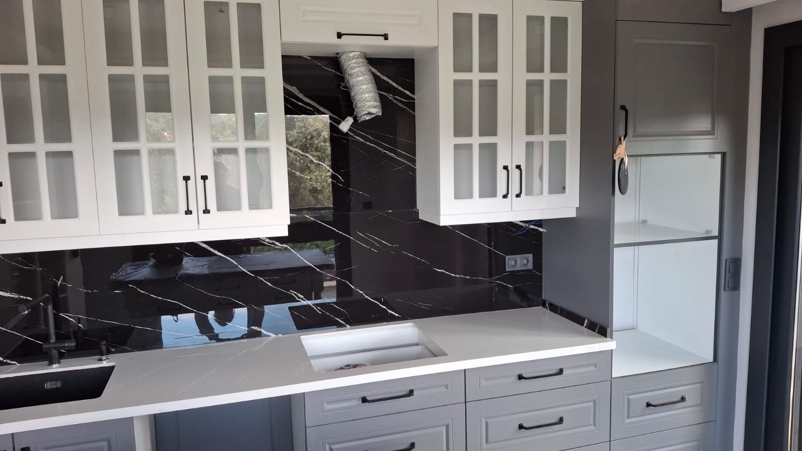 Ayvalık Sefa Çamlık ta Satılık Villa