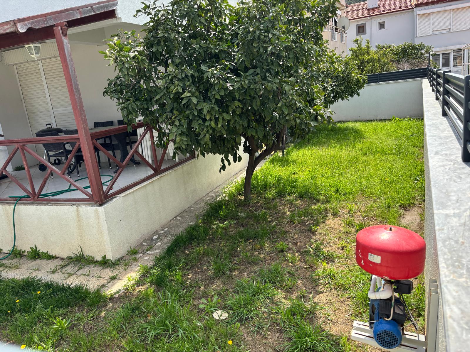 Ayvalık Sefa Çamlık'ta Eşyalı Satılık Dubleks Villa