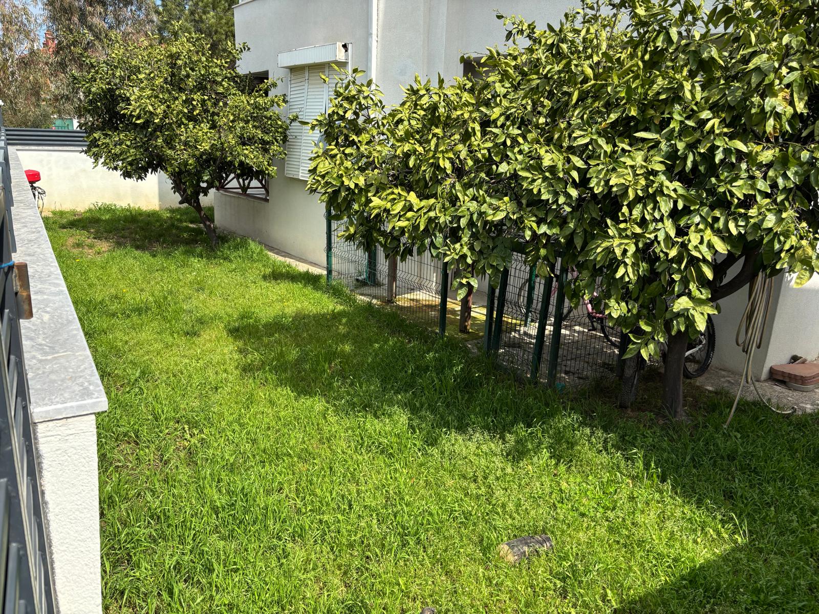 Ayvalık Sefa Çamlık'ta Eşyalı Satılık Dubleks Villa