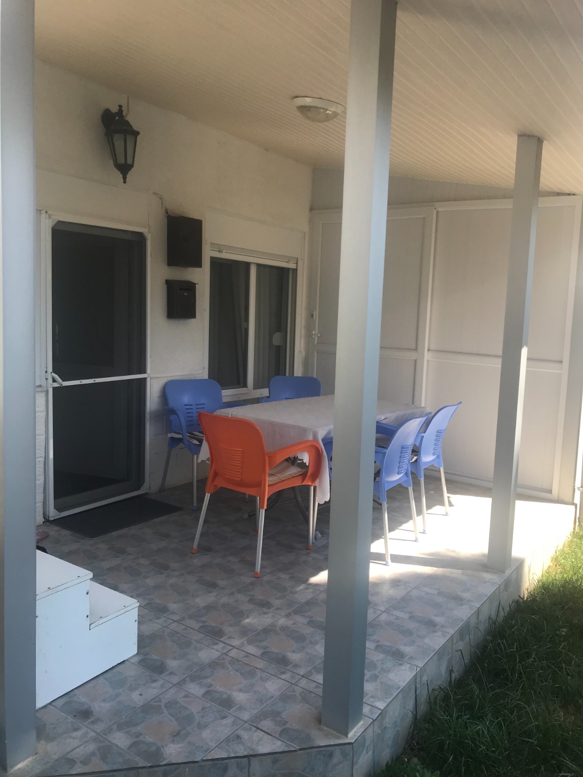 Ayvalık Altınova'da satılık eşyalı 2+1 villa