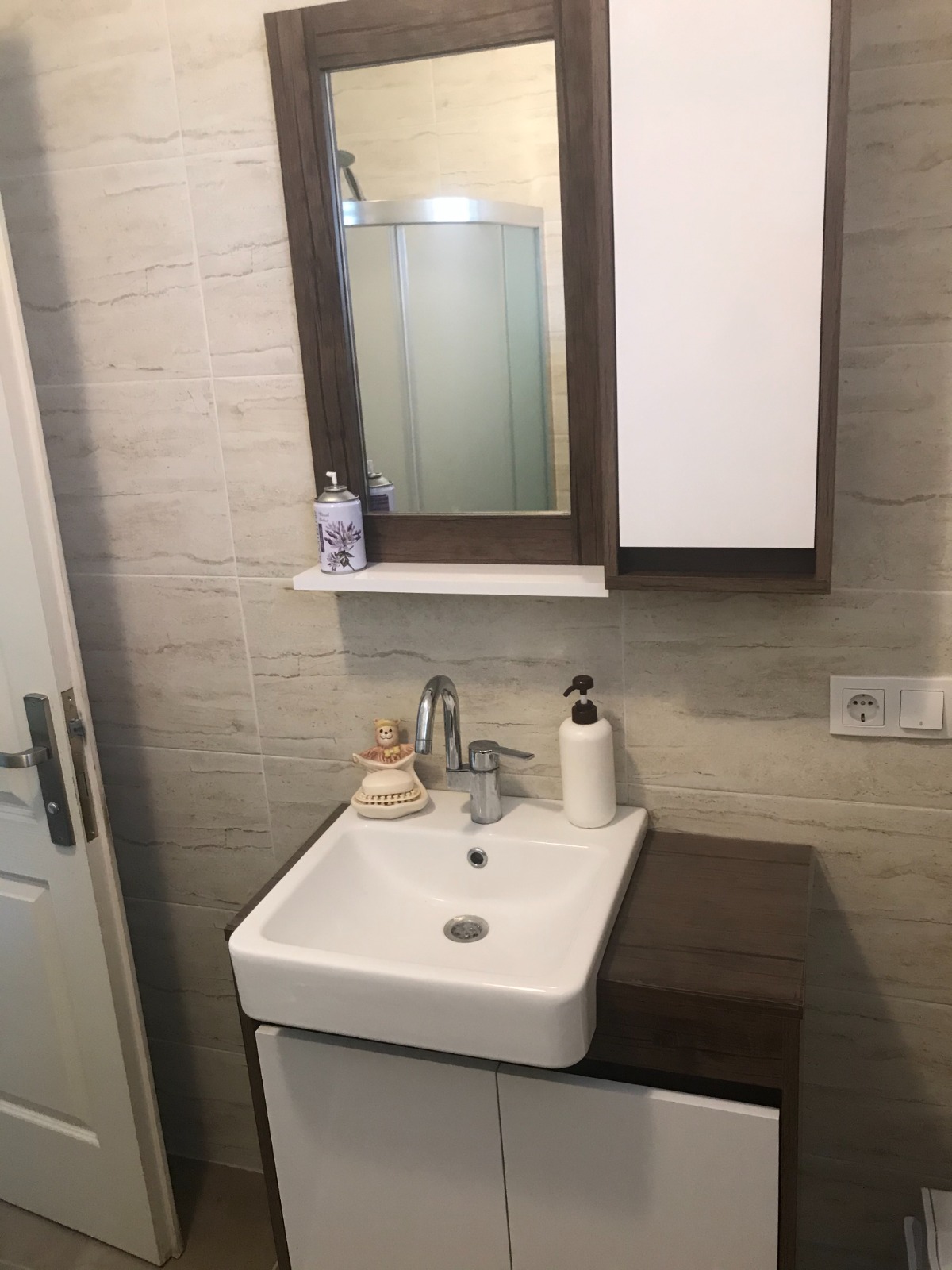 Ayvalık Altınova'da satılık eşyalı 2+1 villa