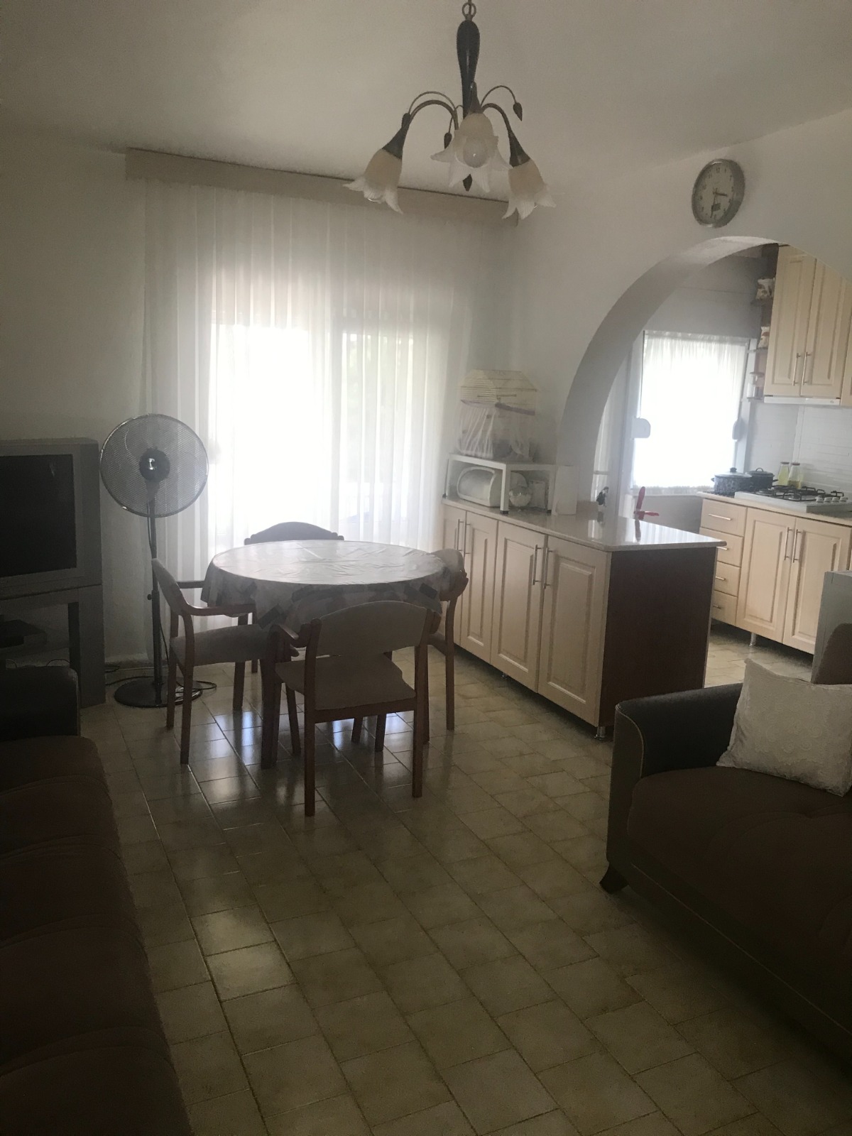 Ayvalık Altınova'da satılık eşyalı 2+1 villa